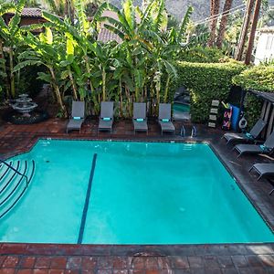 Studio Pool View